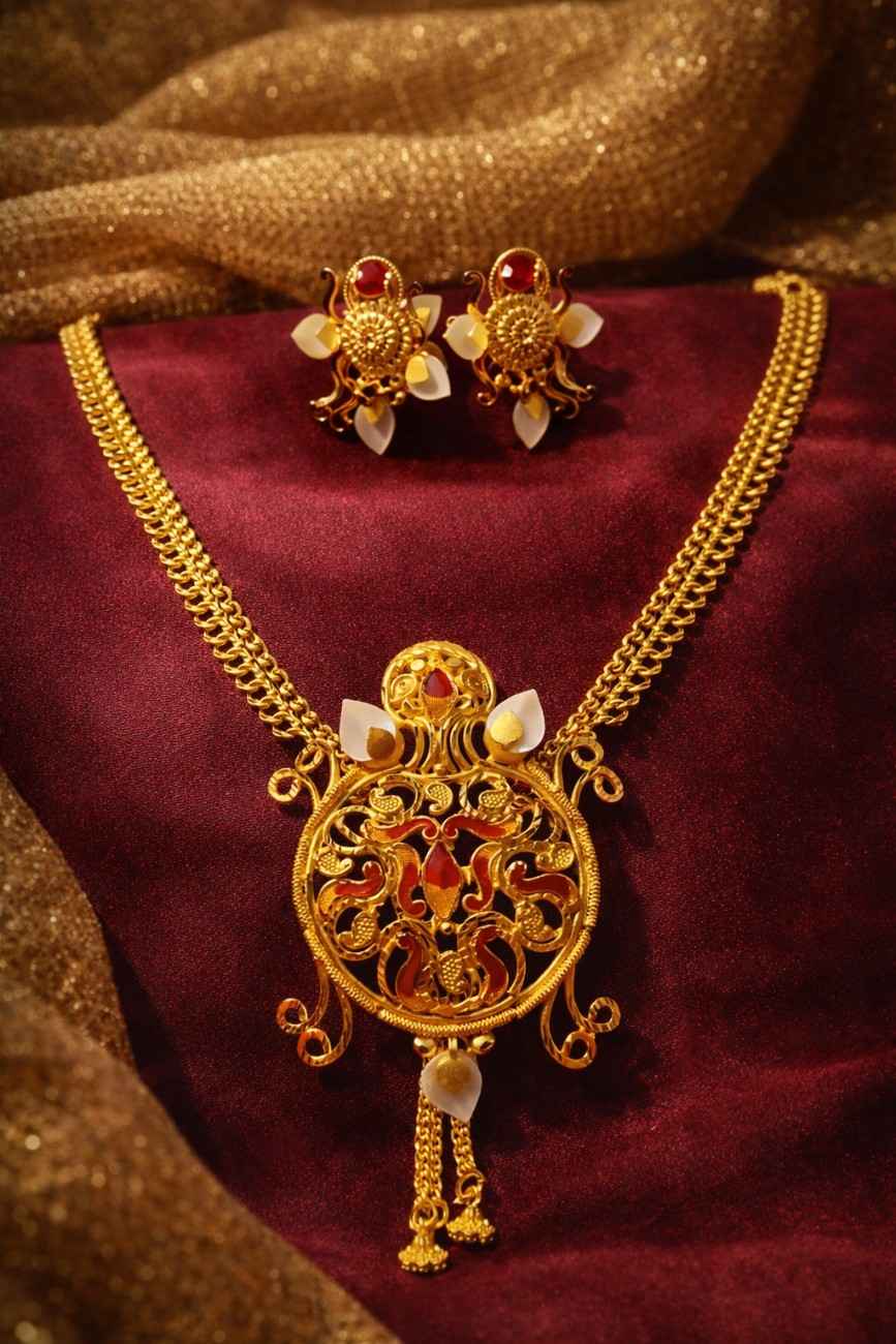 Royal Mughal Inspired Gold Pendant Necklace Set